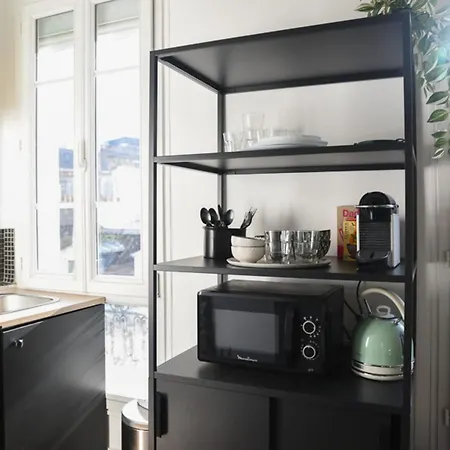 Renovated 31 M Love Cocoon In 14th Paris