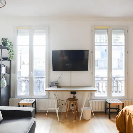 Renovated 31 M Love Cocoon In 14th Appartement *